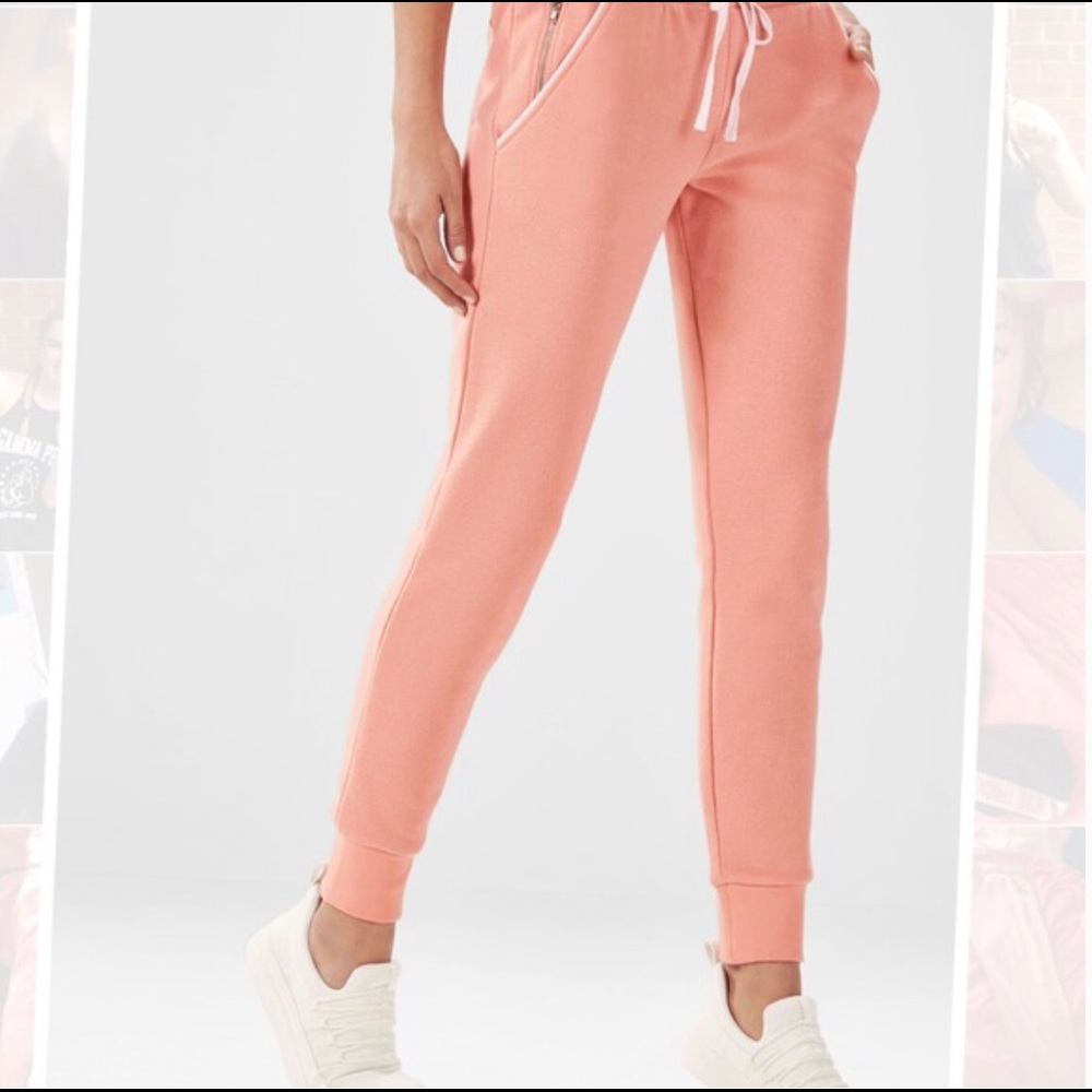 Fabletics Coral Joggers